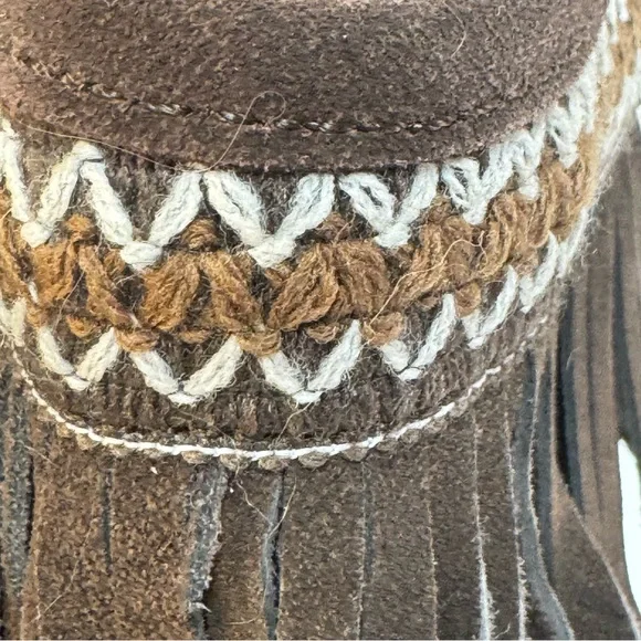 Lamo Virginia Three Tier Chevron Pattern Suede Fringe Moccasin Boots NWOT - Picture 7 of 12